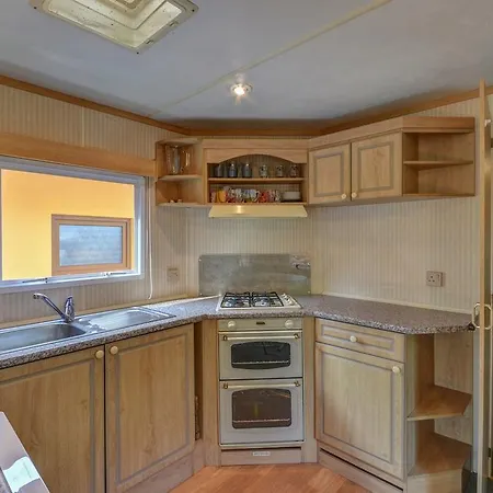 게스트하우스 Stribrnak Hradec Králové