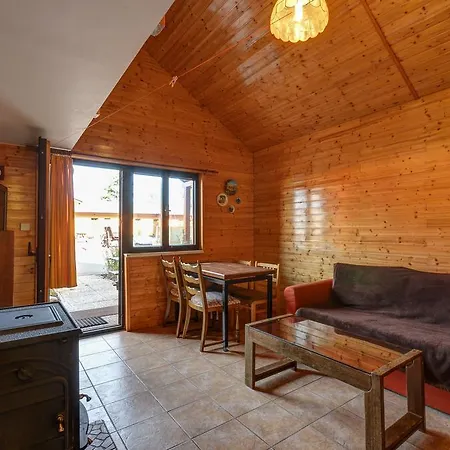 게스트하우스 Stribrnak Hradec Králové